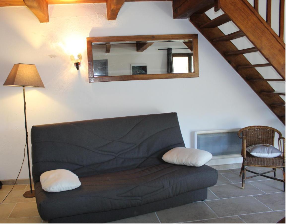 Bed and Breakfast Les Logis De Paban Crestet Exterior foto