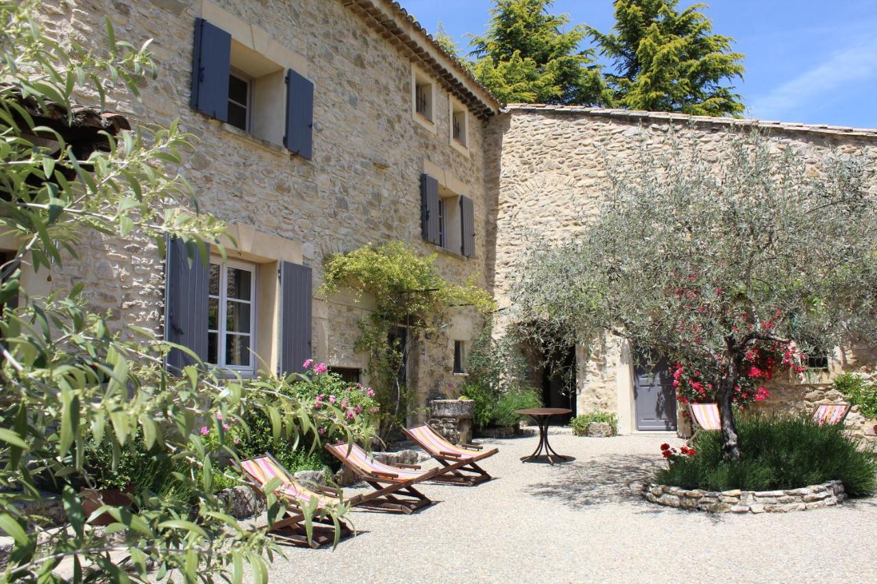 Bed and Breakfast Les Logis De Paban Crestet Exterior foto
