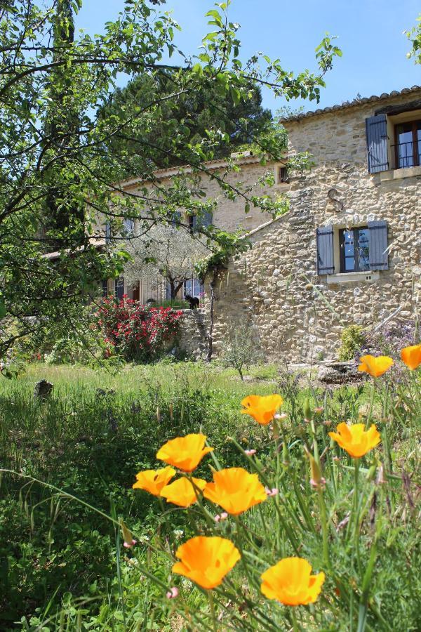 Bed and Breakfast Les Logis De Paban Crestet Exterior foto