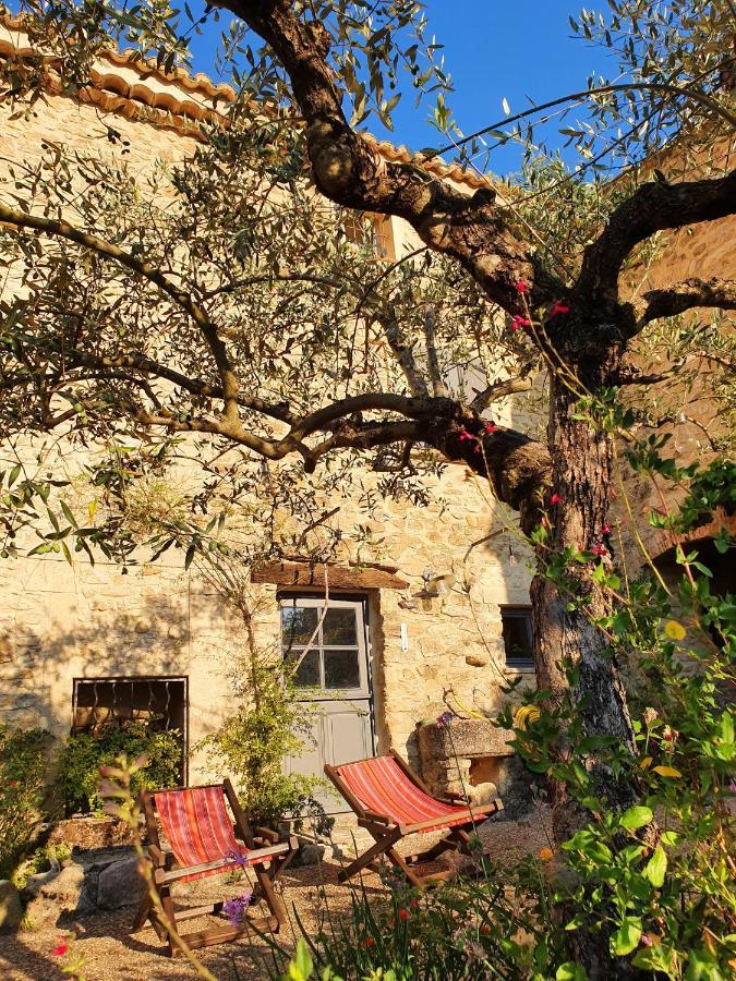 Bed and Breakfast Les Logis De Paban Crestet Exterior foto